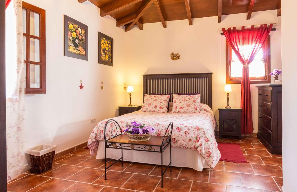 Apartment El Picacho In The Countryside 2 Km From The Tejina