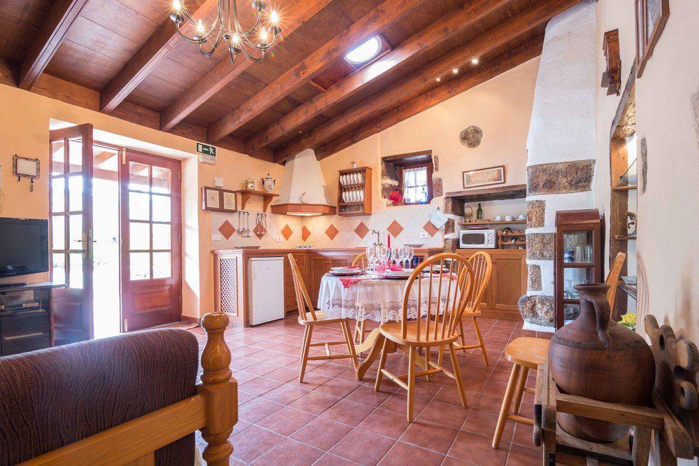 El Picacho In The Countryside 2 Km From The Apartment