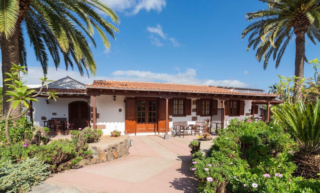 Apartment El Picacho In The Countryside 2 Km From The
